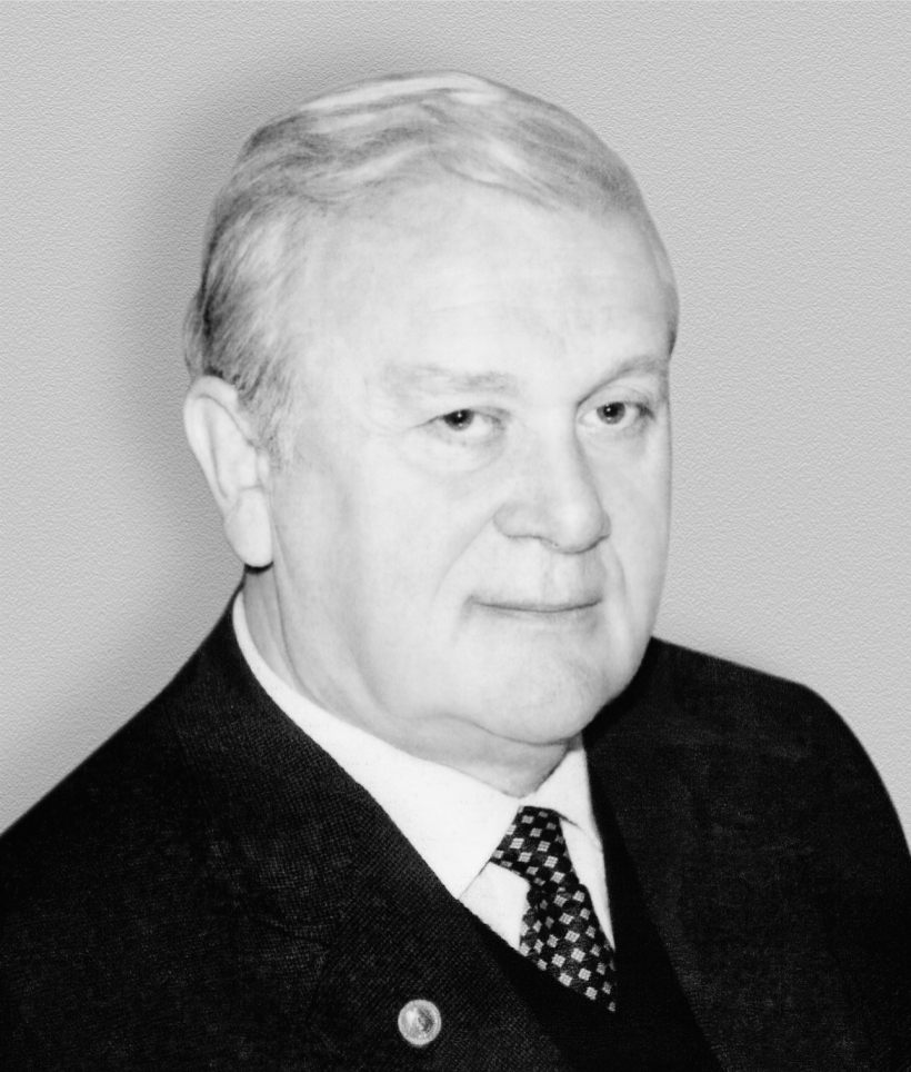 Светлов Владимир
